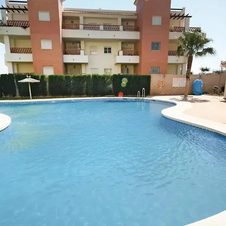 2 Bedroom Cozy In Costa