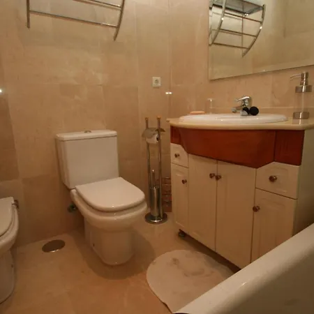 2 Bedroom Cozy In Costa Benalmadena